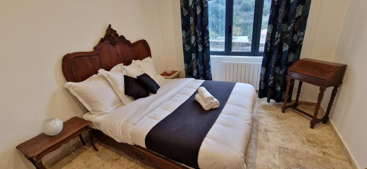 Bel & Ancien Appartement T3 Renove Dans Sartene Экстерьер фото