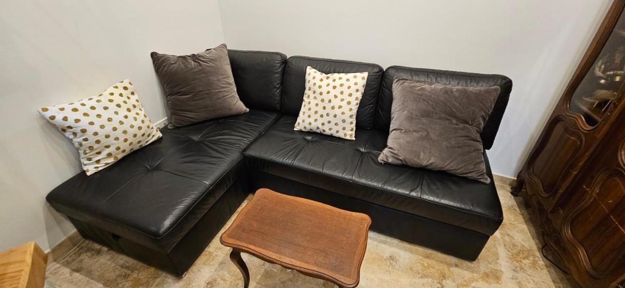 Bel & Ancien Appartement T3 Renove Dans Sartene Экстерьер фото